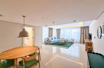 Hotel  and  Hotel Apartment - 1 Bedroom - 2 Bathrooms for rent in Staybridge Suites - Dubai Media City - Dubai
