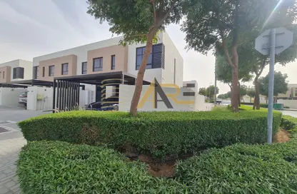 Townhouse - 3 Bedrooms - 4 Bathrooms for rent in Nasma Residence - Al Tai - Sharjah