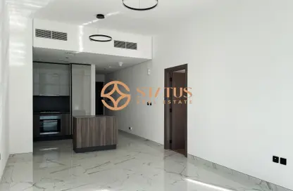 شقة - غرفة نوم - 1 حمام للبيع في رويال ريجينسي - الخليج التجاري - دبي شقة - غرفة نوم - 1 حمام للبيع في رويال ريجينسي - الخليج التجاري - دبي