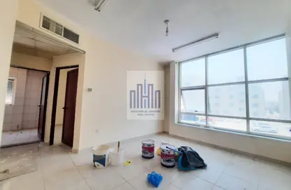 Apartment - 1 Bedroom - 1 Bathroom for rent in Fire Station Road - Muwaileh - Sharjah