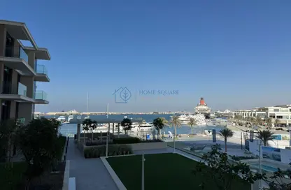 Apartment - 2 Bedrooms - 2 Bathrooms for sale in Seagate Building 1 - Seagate - Mina Rashid - Dubai