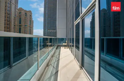Apartment - 2 Bedrooms - 3 Bathrooms for rent in Marina Arcade Tower - Dubai Marina - Dubai