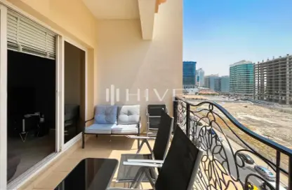 شقة - 2 غرف نوم - 3 حمامات للبيع في طراز أوروبي - مساكن القناه المائية - مدينة دبي الرياضية - دبي