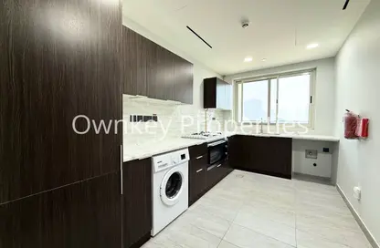 Apartment - 3 Bedrooms - 5 Bathrooms for rent in Mankhool Building - Mankhool - Bur Dubai - Dubai