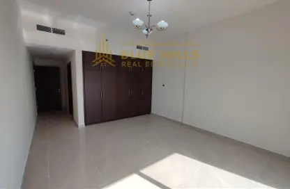 Empty Room image for: Apartment - 2 Bedrooms - 3 Bathrooms for sale in Riah Towers - Culture Village - Dubai, Image 1