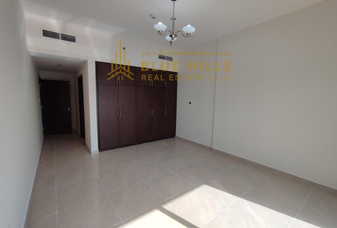 Apartment - 2 Bedrooms - 3 Bathrooms for sale in Riah Towers - Culture Village - Dubai