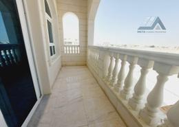 صورةشرفة لـ: Studio - 1 حمام للكراء في فلل مدينة محمد بن زايد - مدينة محمد بن زايد - أبوظبي, صورة 1