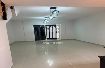 فيلا - 3 غرف نوم - 4 حمامات للايجار في طراز عربي - فيلات الريف - مشروع الريف - أبوظبي