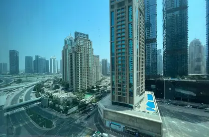 Apartment - 1 Bedroom - 2 Bathrooms for rent in MAG 218 - Dubai Marina - Dubai