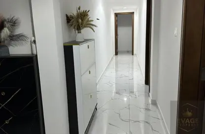 Apartment - 2 Bedrooms - 3 Bathrooms for sale in Oasis Tower - Al Rashidiya 1 - Al Rashidiya - Ajman