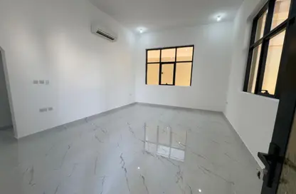 شقة - 1 حمام للايجار في مدينة الرياض - أبوظبي