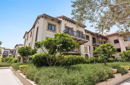 Apartment - 2 Bedrooms - 3 Bathrooms for sale in Qamar 3 - Madinat Badr - Al Muhaisnah - Dubai