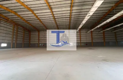 Warehouse - Studio for rent in Mussafah Industrial Area - Mussafah - Abu Dhabi