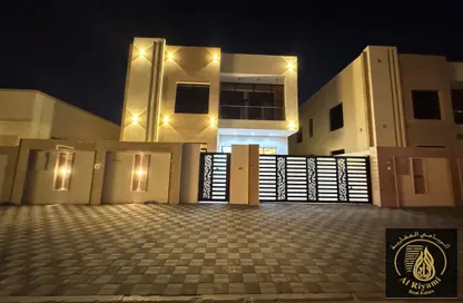 Villa - 5 Bedrooms - 7 Bathrooms for sale in Al Yasmeen 1 - Al Yasmeen - Ajman