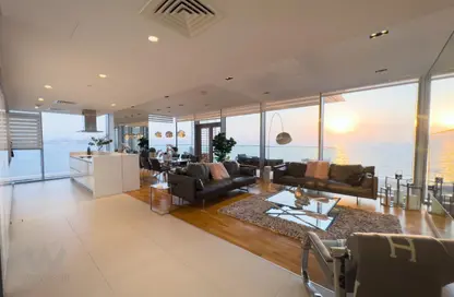 Apartment - 4 Bedrooms - 5 Bathrooms for rent in Apartment Building 3 - Bluewaters Residences - Bluewaters - Dubai