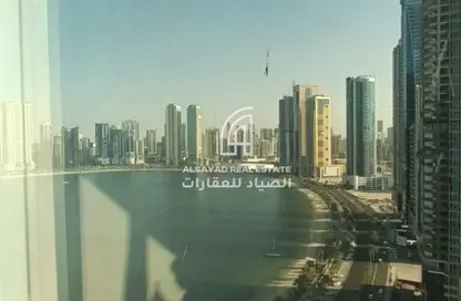 Apartment - 2 Bedrooms - 2 Bathrooms for rent in Al Khan Lagoon Tower - Al Khan Lagoon - Al Khan - Sharjah