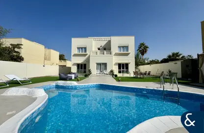Villa - 5 Bedrooms - 5 Bathrooms for rent in Meadows 2 - Meadows - Dubai