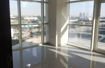 شقة - 2 غرف نوم - 3 حمامات للايجار في برج الواحة - مدينة دبي الرياضية - دبي شقة - 2 غرف نوم - 3 حمامات للايجار في برج الواحة - مدينة دبي الرياضية - دبي