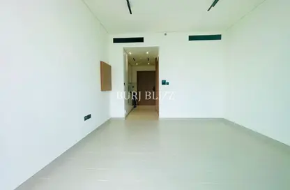 شقة - 1 حمام للايجار في بن غاطي أزور - قرية الجميرا سركل - دبي