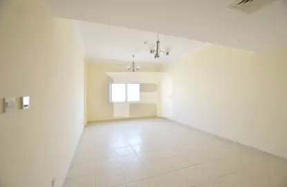 Apartment - 2 Bedrooms - 3 Bathrooms for rent in Phase 3 - International City - Dubai