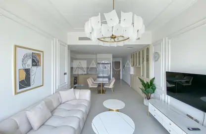 Apartment - 2 Bedrooms - 2 Bathrooms for rent in Burj Royale - Downtown Dubai - Dubai