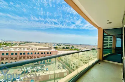 Apartment - 3 Bedrooms - 4 Bathrooms for rent in United Square - Al Khalidiya - Abu Dhabi