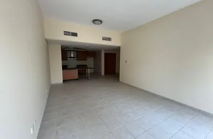 Apartment - 2 Bedrooms - 2 Bathrooms for sale in Building 108 to Building 137 - Contemporary Cluster - Discovery Gardens - Dubai