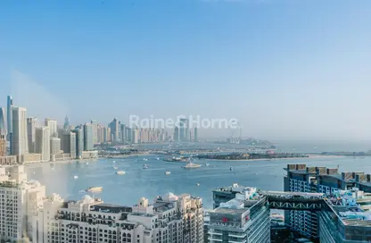 Apartment - Studio - 1 Bathroom for rent in The Palm Tower - Palm Jumeirah - Dubai
