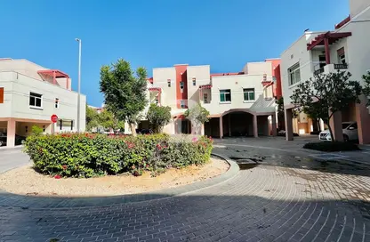 Apartment - 2 Bedrooms - 3 Bathrooms for sale in Waterfall District - Al Ghadeer - Abu Dhabi