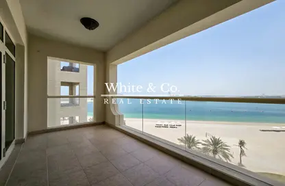 Apartment - 1 Bedroom - 2 Bathrooms for sale in Al Hatimi - Shoreline Apartments - Palm Jumeirah - Dubai