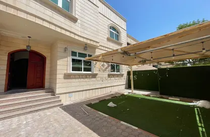 Villa - 5 Bedrooms - 7 Bathrooms for rent in Al Nahyan - Abu Dhabi
