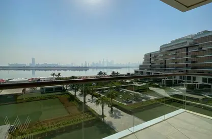 Apartment - 3 Bedrooms - 3 Bathrooms for rent in The 8 - The Crescent - Palm Jumeirah - Dubai