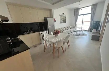 Apartment - 1 Bedroom - 2 Bathrooms for rent in Binghatti Avenue - Al Jaddaf - Dubai