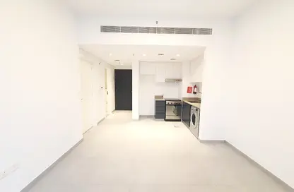 Apartment - 1 Bedroom - 2 Bathrooms for rent in The Link - East Village - Aljada - Sharjah