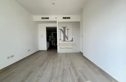 Apartment - Studio - 1 Bathroom for rent in Bloom Towers B - Bloom Towers - Jumeirah Village Circle - Dubai