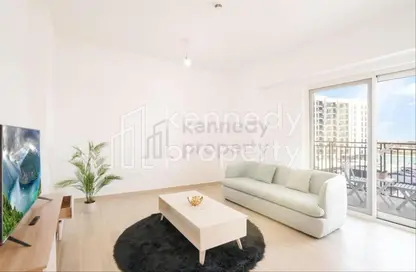 Apartment - 1 Bedroom - 1 Bathroom for rent in Waters Edge - Yas Island - Abu Dhabi
