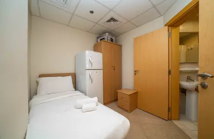 Apartment - 3 Bedrooms - 3 Bathrooms for rent in Al Haseer - Shoreline Apartments - Palm Jumeirah - Dubai