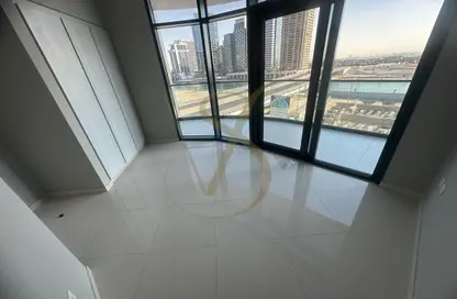 Empty Room image for: Apartment - 1 Bedroom - 1 Bathroom for rent in Zada Tower - Business Bay - Dubai, Image 1
