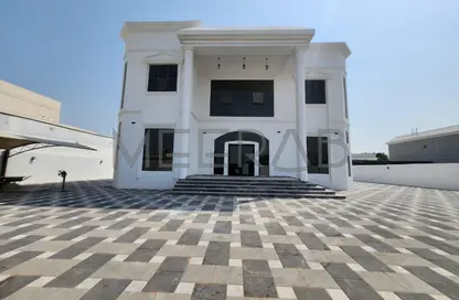 Villa - 4 Bedrooms - 5 Bathrooms for rent in Al Barsha 2 Villas - Al Barsha 2 - Al Barsha - Dubai