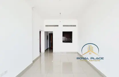 شقة - غرفة نوم - 2 حمامات للايجار في فير فيو - الخليج التجاري - دبي
