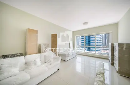 Apartment - 1 Bedroom - 1 Bathroom for sale in Lake Point Tower - Lake Almas West - Jumeirah Lake Towers - Dubai