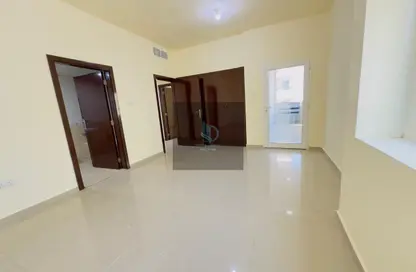 Apartment - 3 Bedrooms - 3 Bathrooms for rent in Al Falah Street - City Downtown - Abu Dhabi