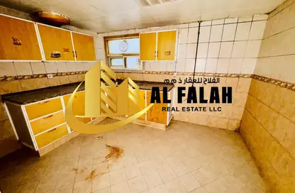 Apartment - 3 Bedrooms - 3 Bathrooms for rent in Al Musalla - Al Gharb - Sharjah