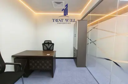 Office Space - Studio - 4 Bathrooms for rent in Al Sawari Tower - Al Khalidiya - Abu Dhabi