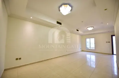 Townhouse - 3 Bedrooms - 4 Bathrooms for rent in Mirabella 6 - Mirabella - Jumeirah Village Circle - Dubai