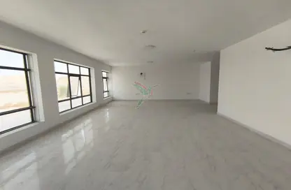 Office Space - Studio - 1 Bathroom for rent in Shaab Al Askar - Zakher - Al Ain