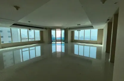 شقة - 3 غرف نوم - 4 حمامات للبيع في البرج الأزرق - المجاز 3 - المجاز - الشارقة