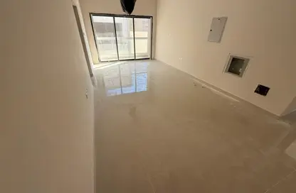 Apartment - 1 Bedroom - 2 Bathrooms for rent in Al Jurf 3 - Al Jurf - Ajman Downtown - Ajman