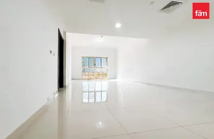 Apartment - 1 Bedroom - 2 Bathrooms for rent in Spanish Tower - Dubai Sports City - Dubai