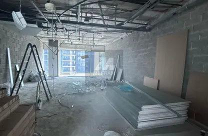 Office Space - Studio for sale in The Binary Tower - Business Bay - Dubai
